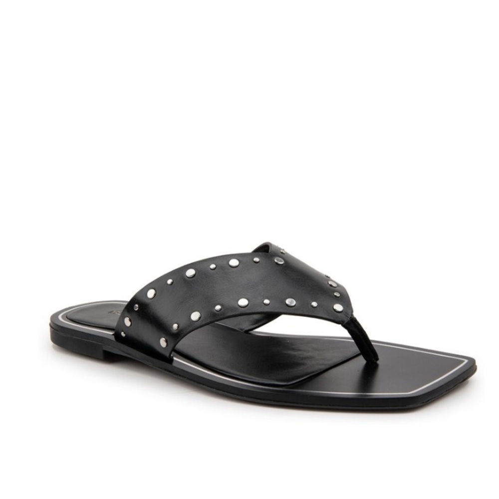 BCBG Ixina Thong Sandal - Like New